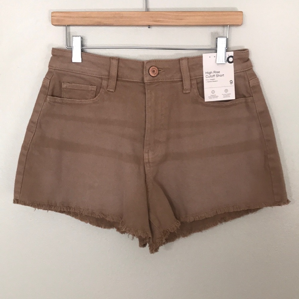 NEW SO Tan Jean Shorts. Size 9